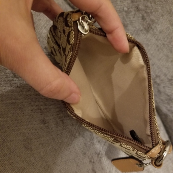 Coach Wristlet - Picture 2 of 4